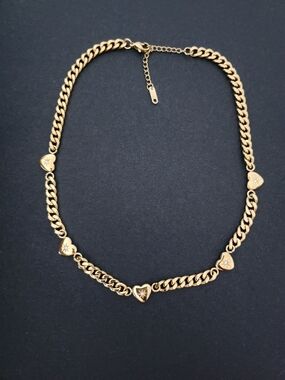 Gold Heart Link Chain Necklace with Star-Set Stones